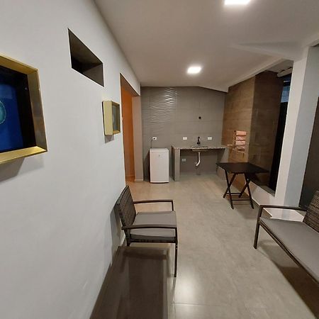 Pousada Praia Cia, Piscina, Centro, Estacionamento, Wifi, Saida Ate As 16H Bertioga Bilik gambar