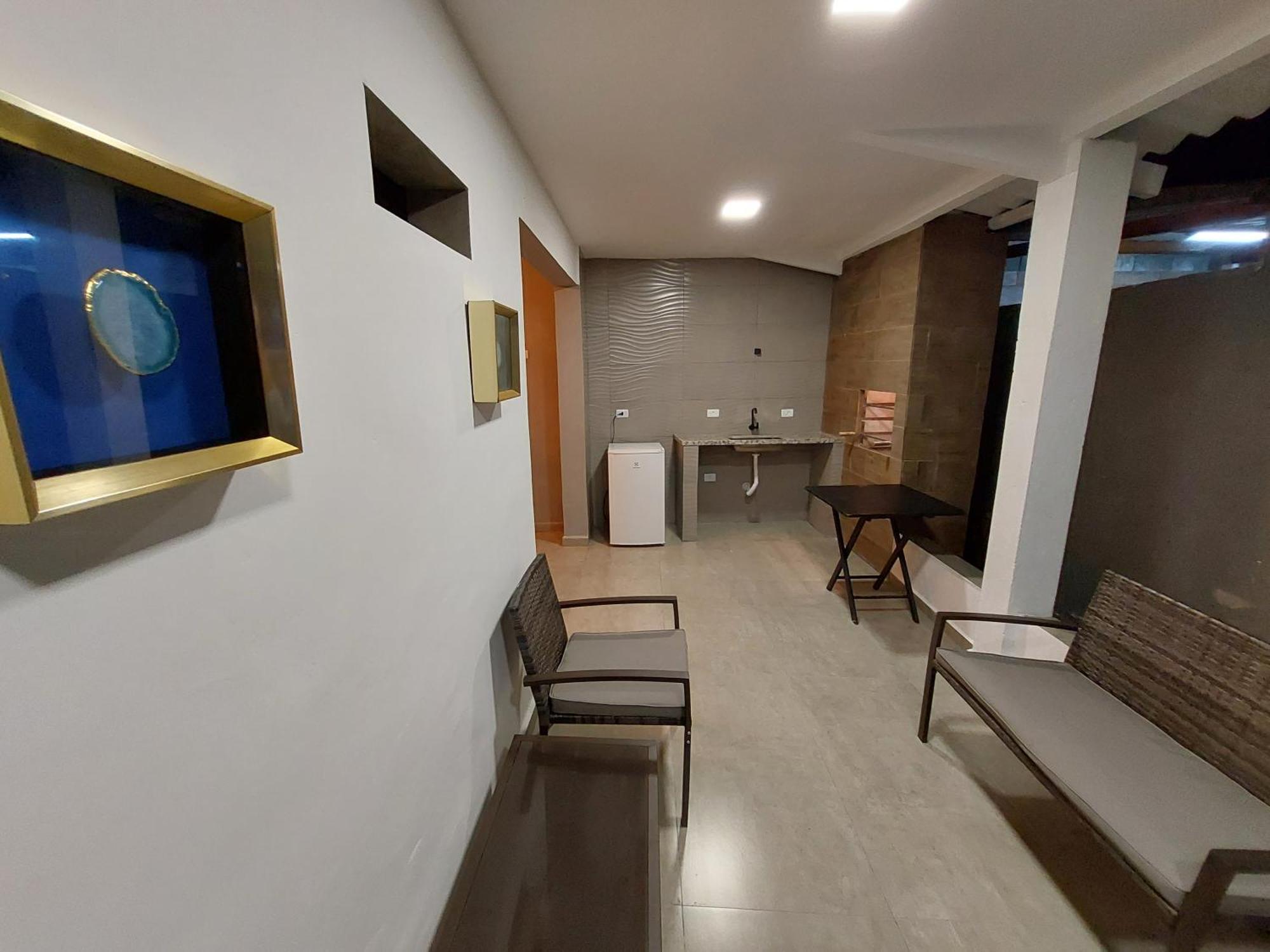 Pousada Praia Cia, Piscina, Centro, Estacionamento, Wifi, Saida Ate As 16H Bertioga Bilik gambar