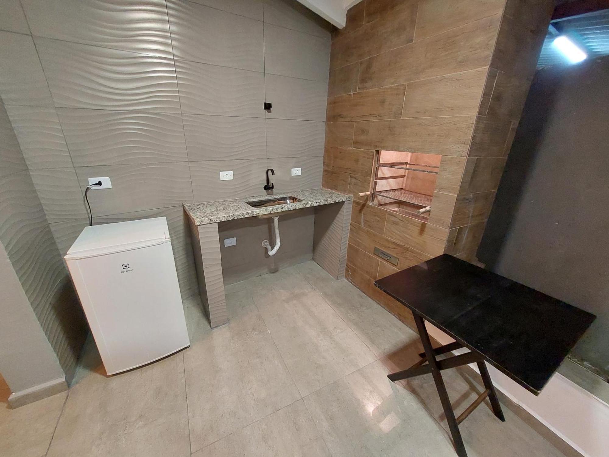 Pousada Praia Cia, Piscina, Centro, Estacionamento, Wifi, Saida Ate As 16H Bertioga Bilik gambar